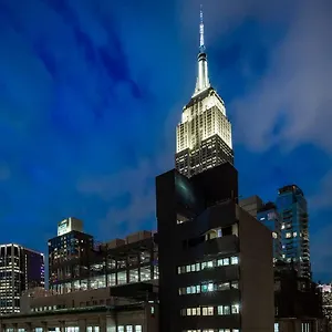 Hotel Western Premier Empire State ***